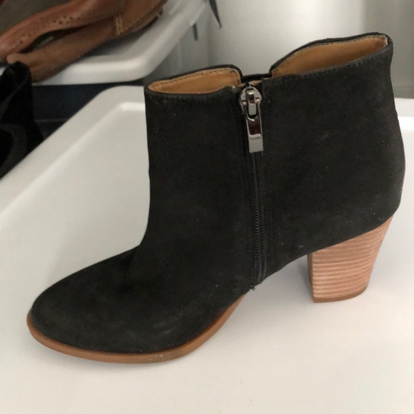 Franco Sarto Black booties with brown heel - Picture 2 of 4